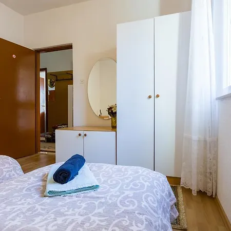 Azra Dubrovnik
